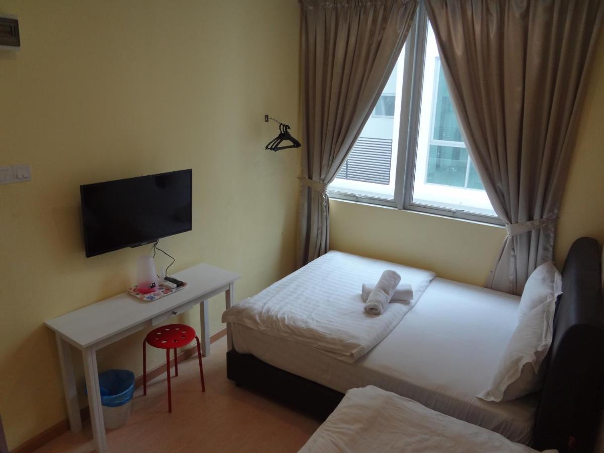 Comma Hotel Bandar Saujana Putra Экстерьер фото