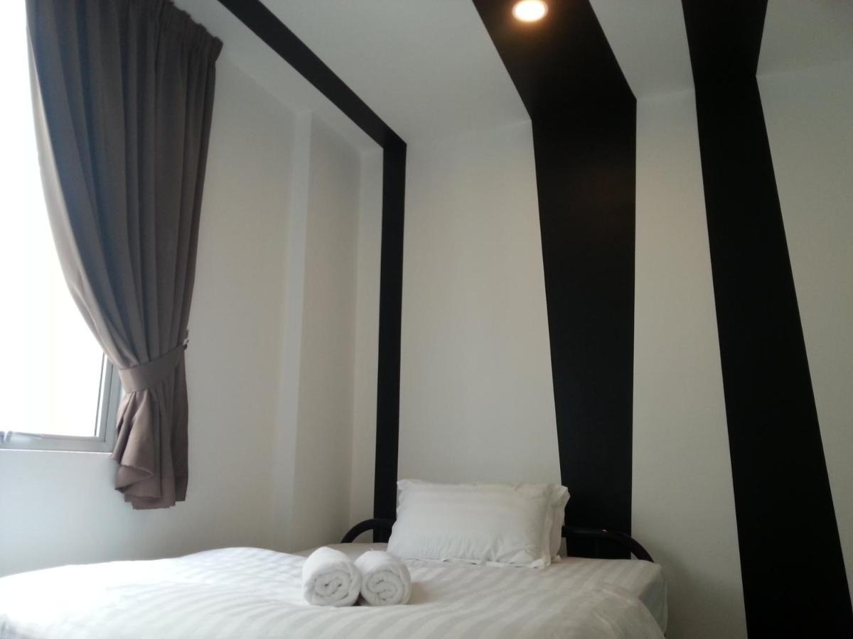 Comma Hotel Bandar Saujana Putra Экстерьер фото