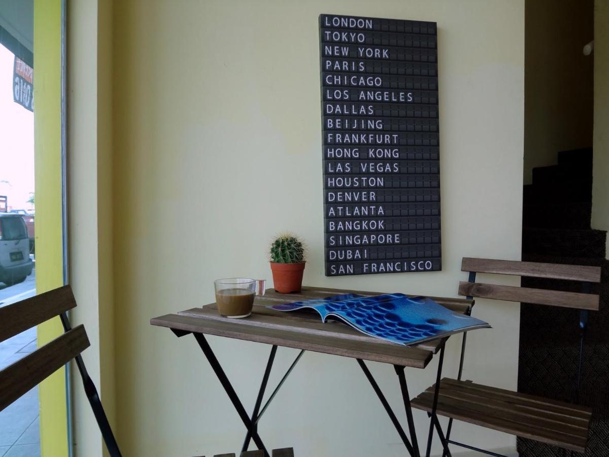 Comma Hotel Bandar Saujana Putra Экстерьер фото