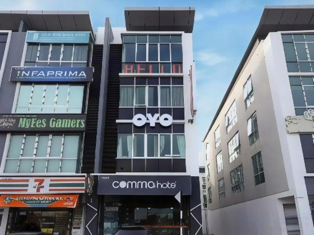 Comma Hotel Bandar Saujana Putra Экстерьер фото