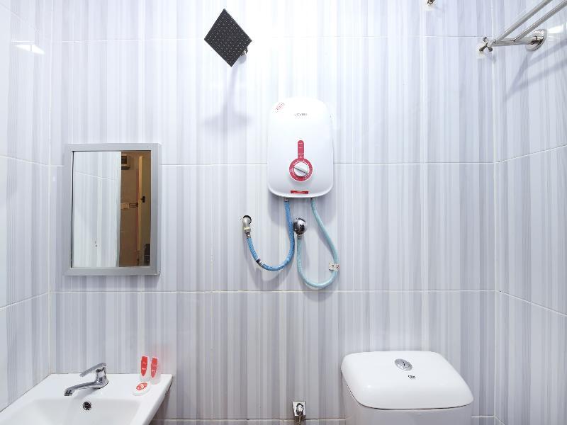 Comma Hotel Bandar Saujana Putra Экстерьер фото